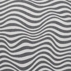 An image of the S25 Artificial Grass, a green colour swatch from Belgotex’s Serene Collection.